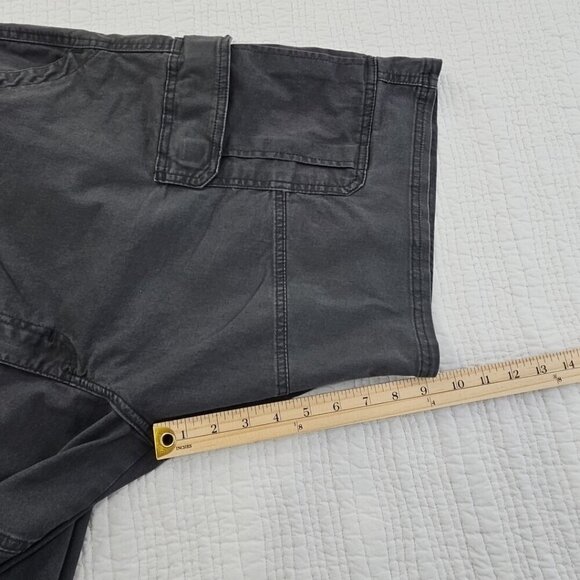Wrangler Relaxed Fit Cargo Shorts Men's 42 Grey 7 Pockets 9" Inseam Utility EUC - Picture 7 of 13